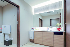 パウダールーム